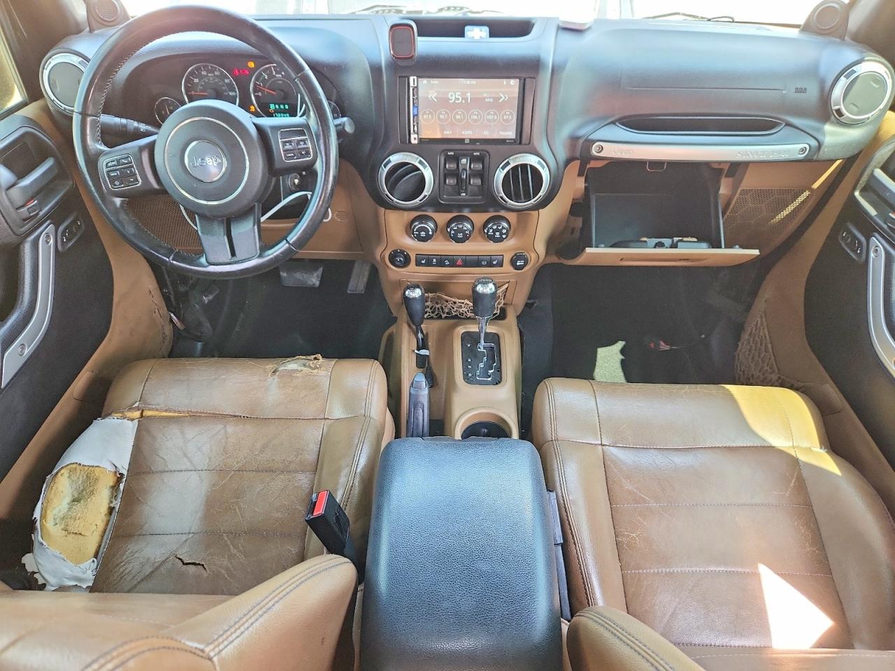 2012 Jeep Wrangler Unlimited Sahara Black vin: 1C4BJWEG4CL111281
