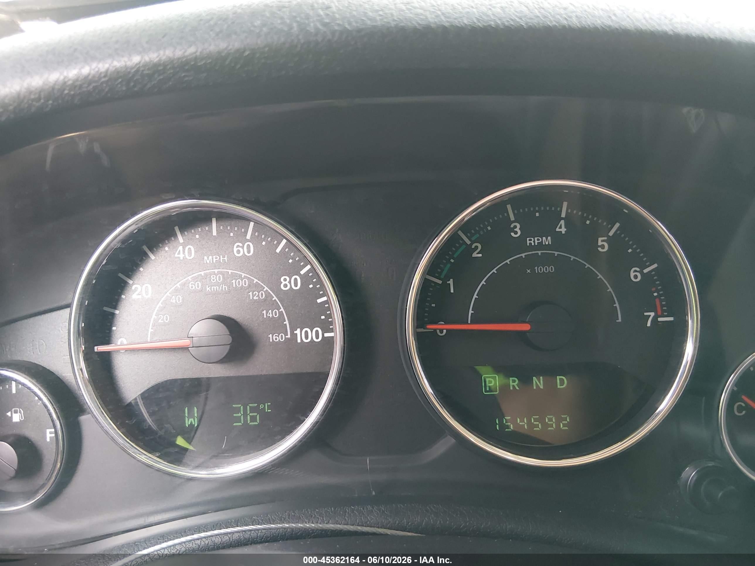 2012 Jeep Wrangler Unlimited Sahara Белый vin: 1C4BJWEG4CL180634