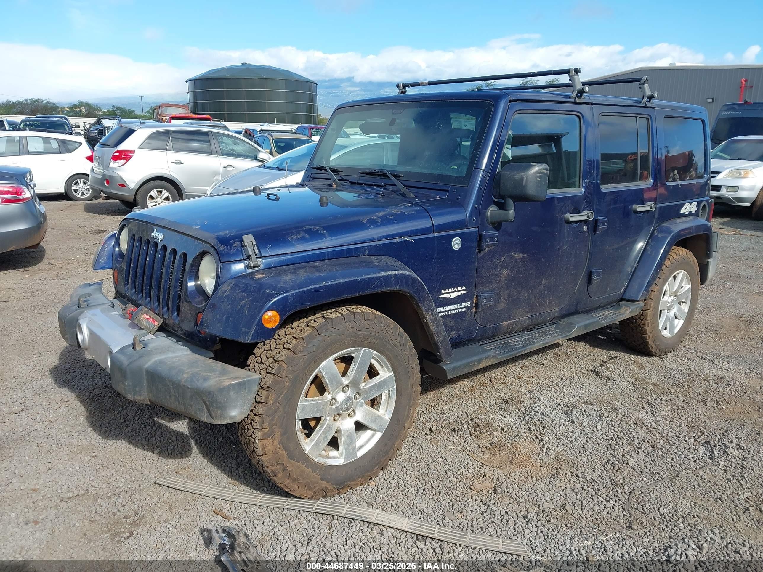 2013 Jeep Wrangler Unlimited Sahara Blue vin: 1C4BJWEG4DL505428