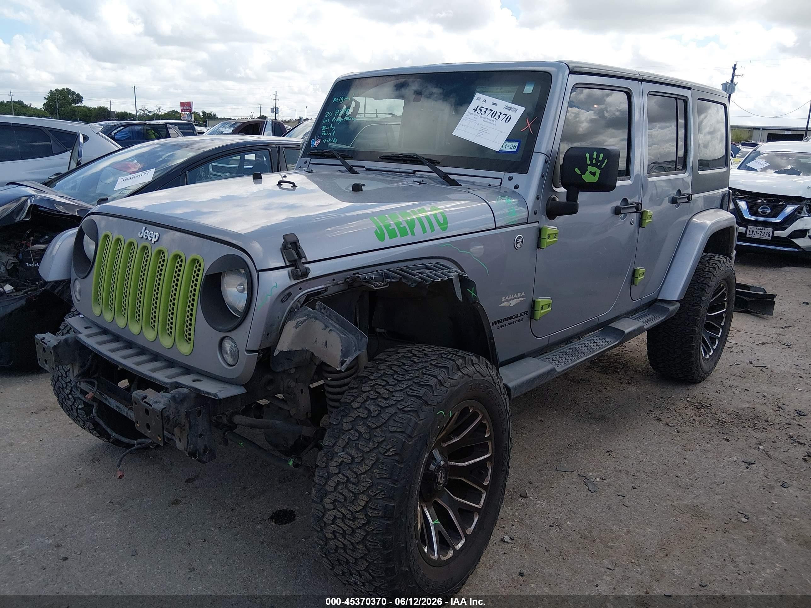 2015 Jeep Wrangler Unlimited Sahara Gray vin: 1C4BJWEG4FL558679