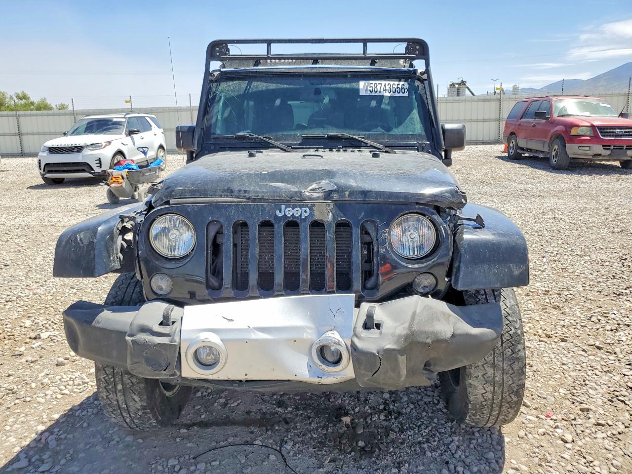 2015 Jeep Wrangler Unlimited Sahara Black vin: 1C4BJWEG4FL668003
