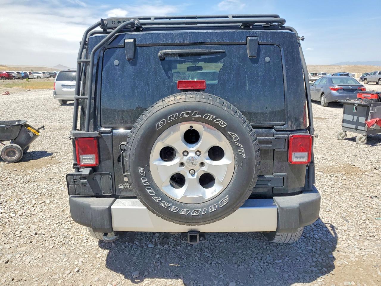 2015 Jeep Wrangler Unlimited Sahara Black vin: 1C4BJWEG4FL668003