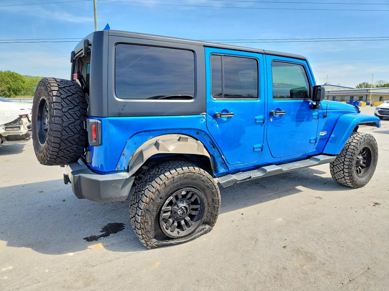 2015 Jeep Wrangler Unlimited Sahara Blue vin: 1C4BJWEG4FL688364