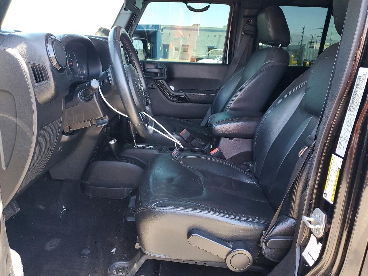 2015 Jeep Wrangler Unlimited Sahara Black vin: 1C4BJWEG4FL703560