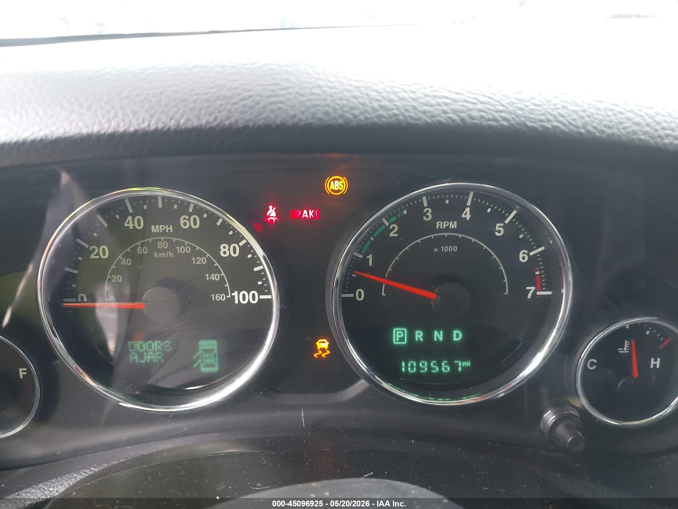 2015 Jeep Wrangler Unlimited Sahara Gray vin: 1C4BJWEG4FL731567