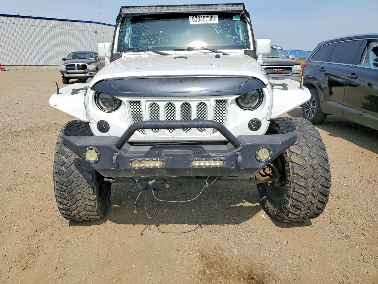 2012 Jeep Wrangler Unlimited Sahara Белый vin: 1C4BJWEG5CL112598