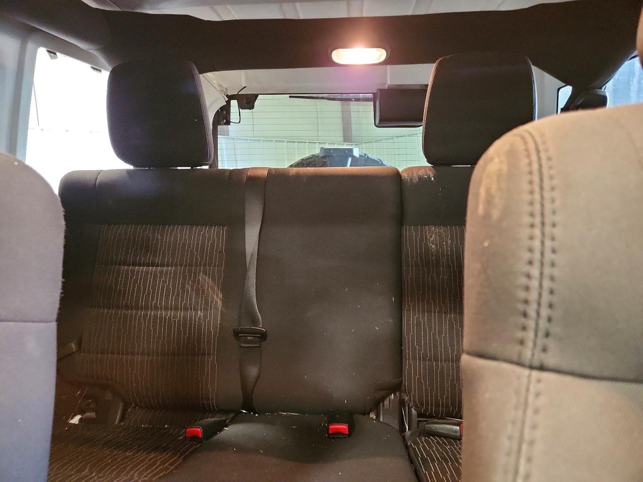 2012 Jeep Wrangler Unlimited Sahara White vin: 1C4BJWEG5CL112813