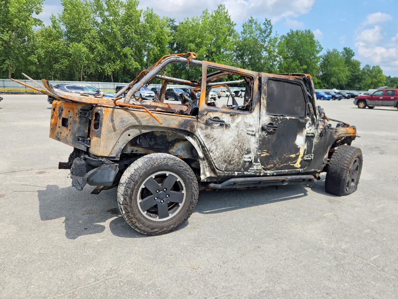 2012 Jeep Wrangler Unlimited Sahara Burn vin: 1C4BJWEG5CL268432