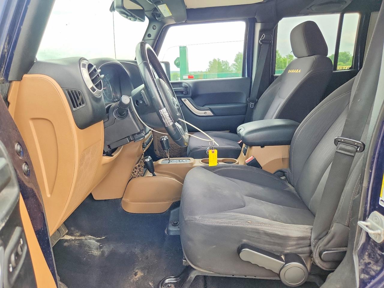 2013 Jeep Wrangler Unlimited Sahara Blue vin: 1C4BJWEG5DL506295