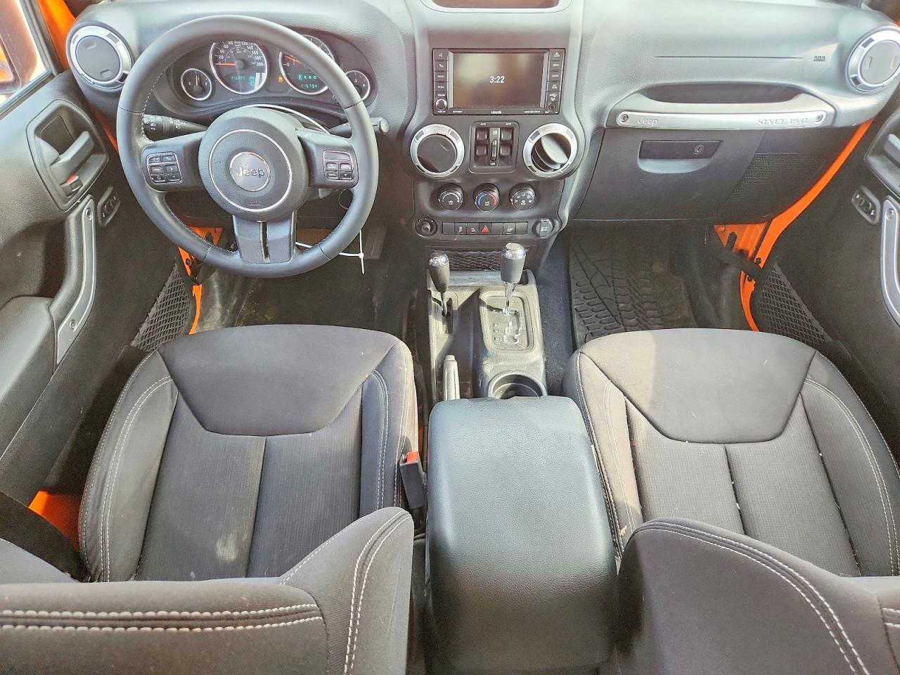 2013 Jeep Wrangler Unlimited Sahara Orange vin: 1C4BJWEG5DL537630