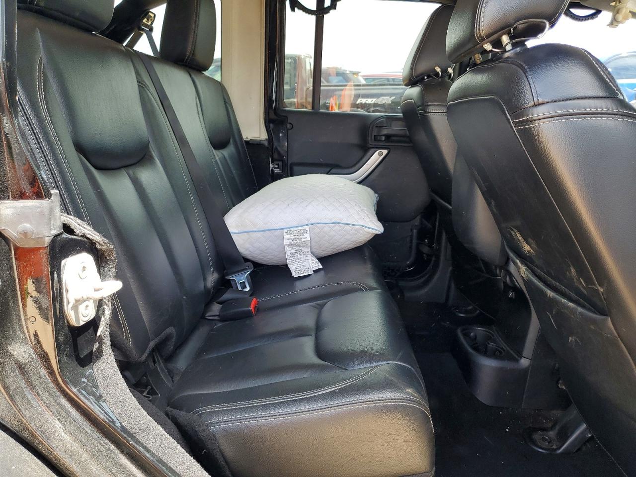 2013 Jeep Wrangler Unlimited Sahara Черный vin: 1C4BJWEG5DL592661