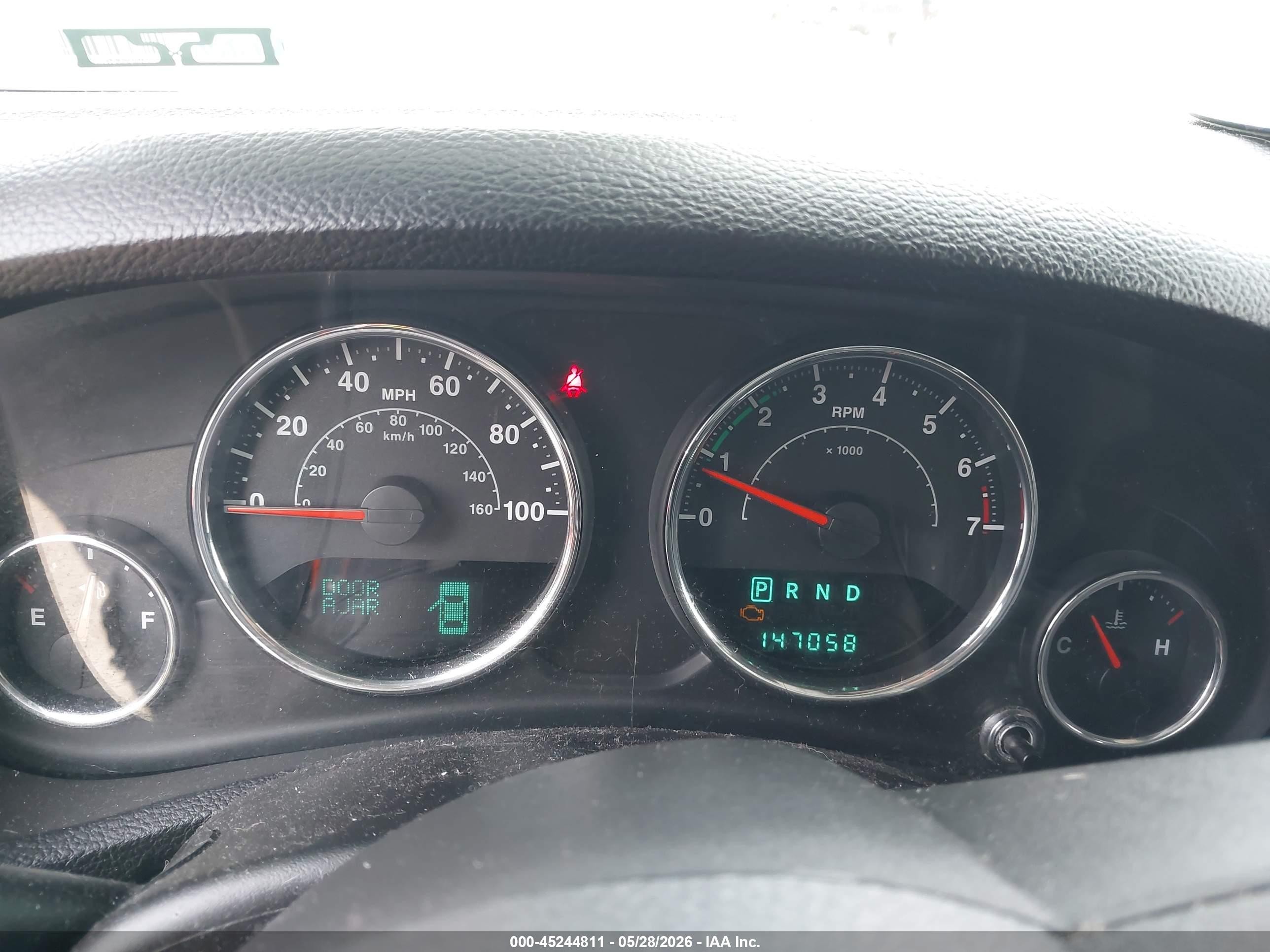 2013 Jeep Wrangler Unlimited Sahara Black vin: 1C4BJWEG5DL657461