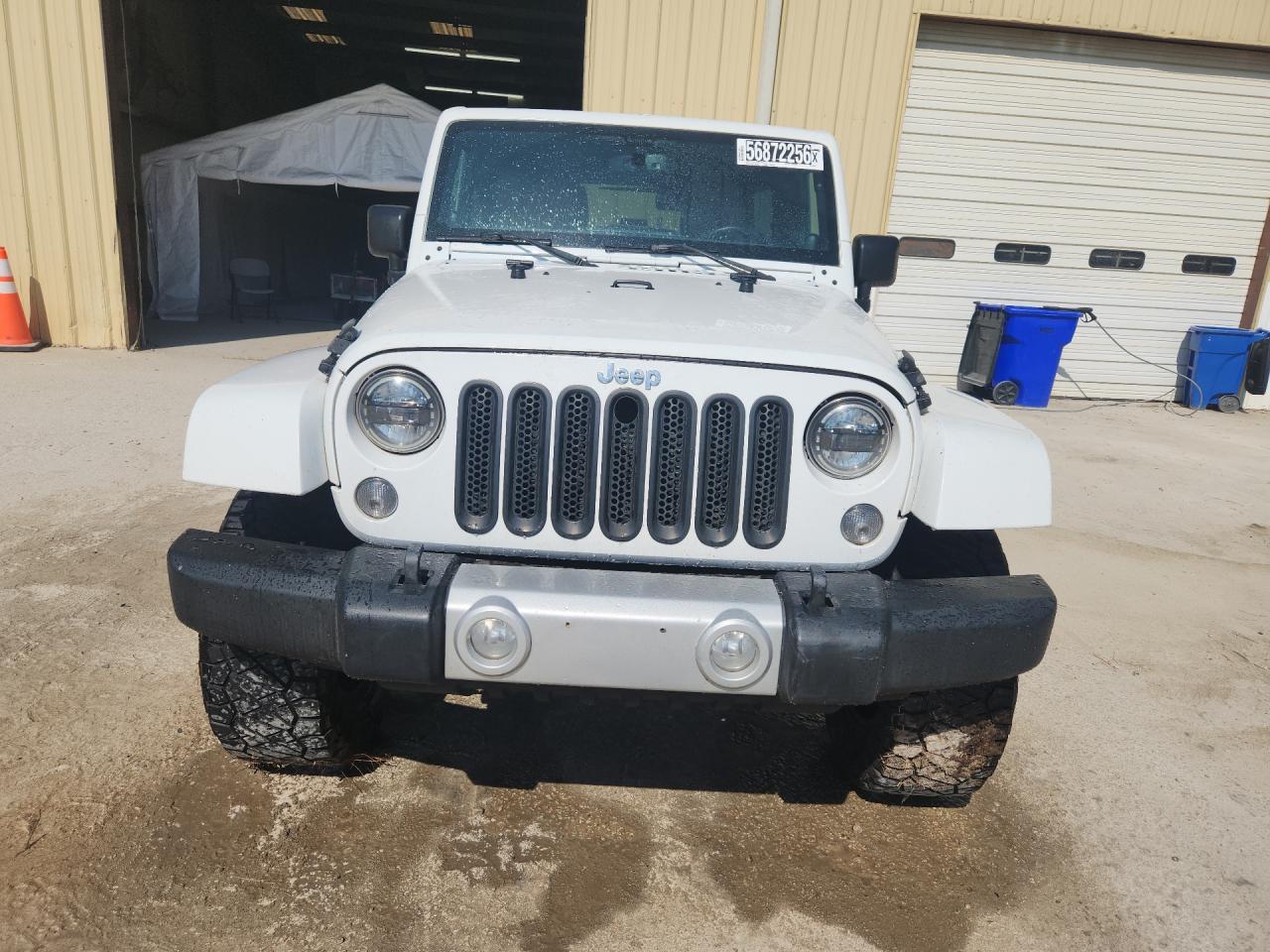 2014 Jeep Wrangler Unlimited Sahara White vin: 1C4BJWEG5EL150710 Damage: F Bumper Textured, Dent(S) W/No Paint Dmg, 1/2 To 1 Inch