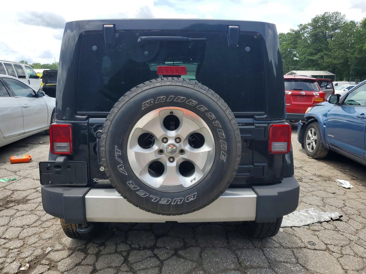 2015 Jeep Wrangler Unlimited Sahara Black vin: 1C4BJWEG5FL528235