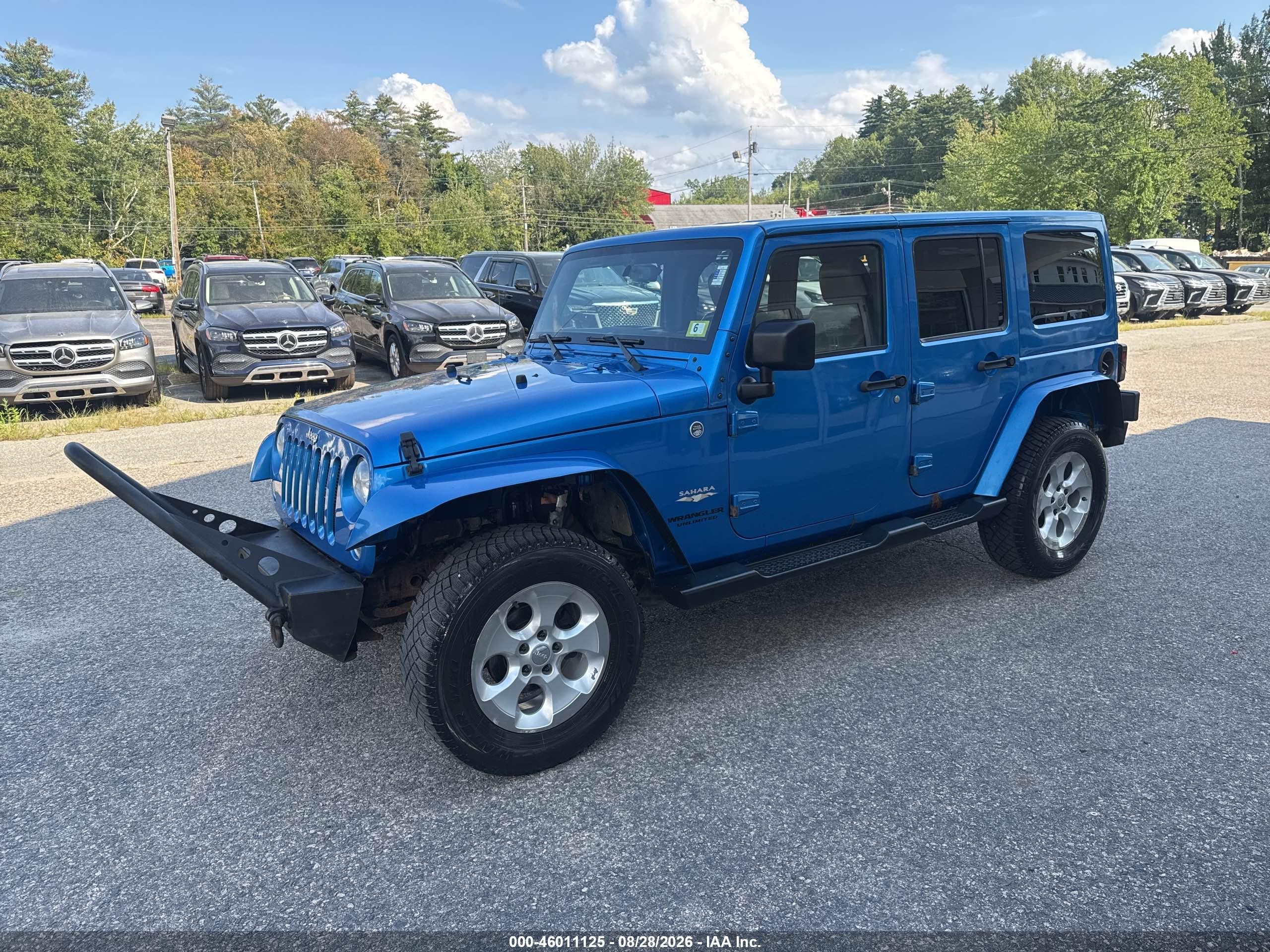 2015 Jeep Wrangler Unlimited Sahara Blue vin: 1C4BJWEG5FL591285