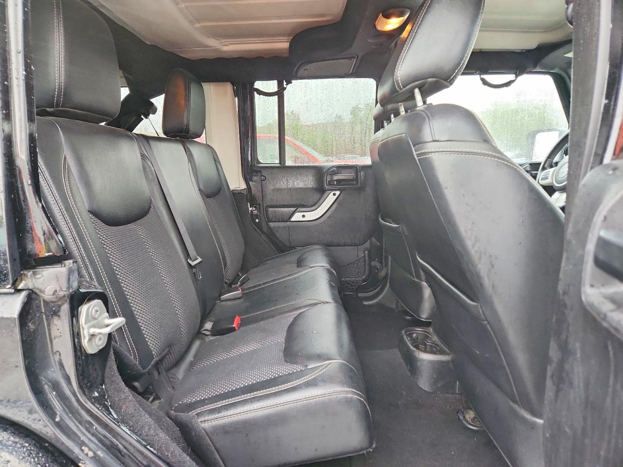 2015 Jeep Wrangler Unlimited Sahara Black vin: 1C4BJWEG5FL643515