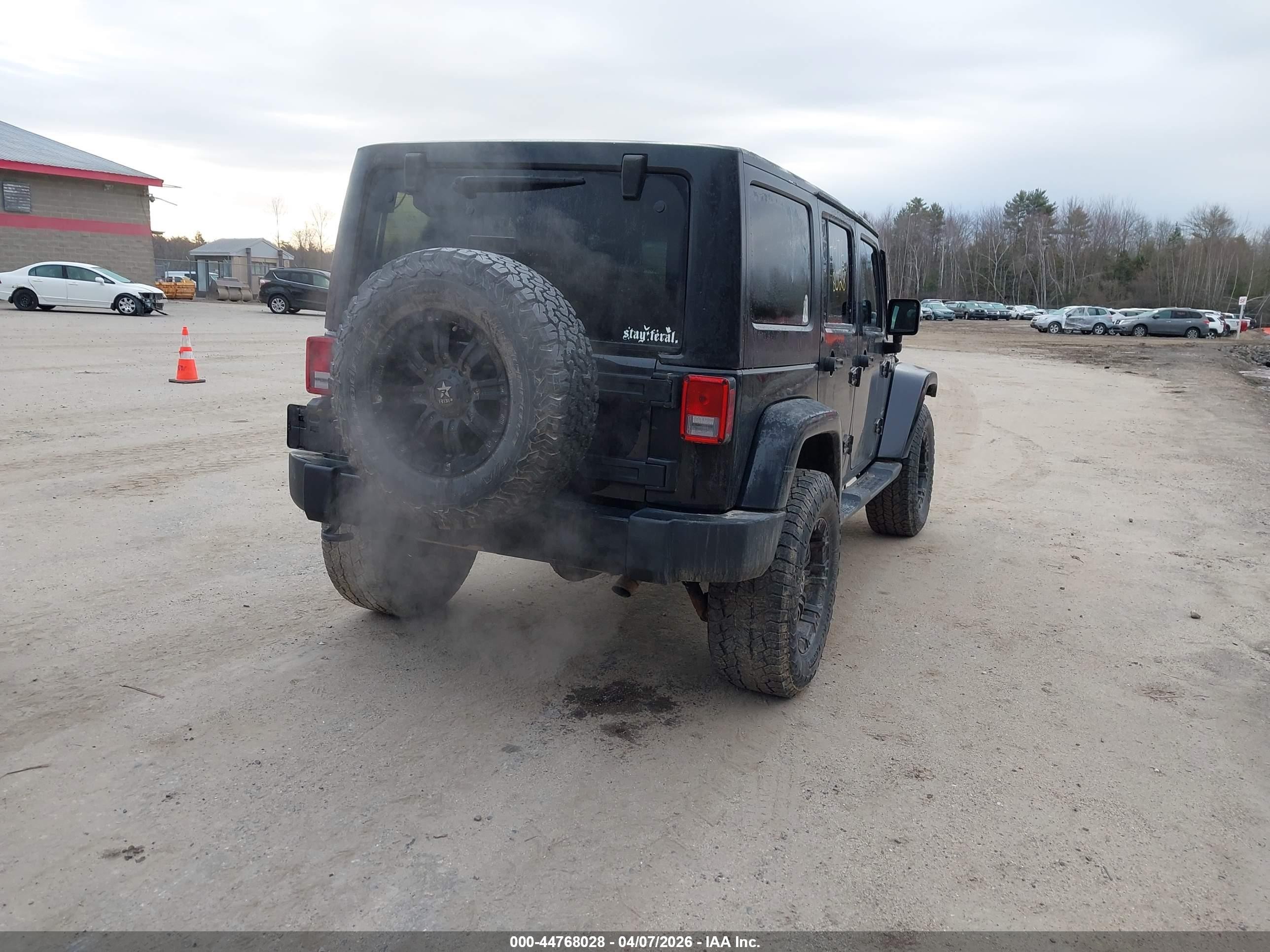 2016 Jeep Wrangler Unlimited Sahara Black vin: 1C4BJWEG5GL111201