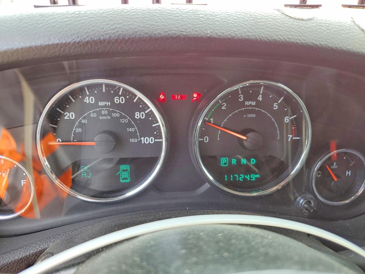 2017 Jeep Wrangler Unlimited Sahara Red vin: 1C4BJWEG5HL592049