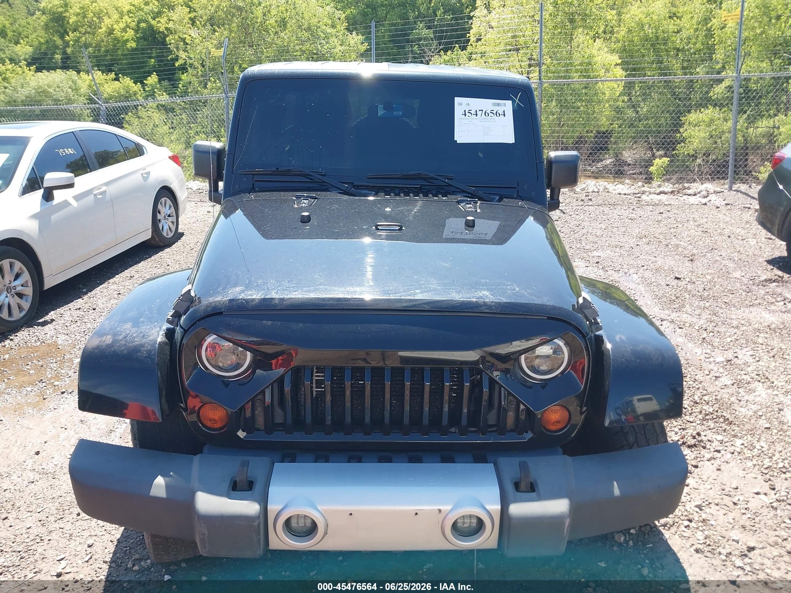 2012 Jeep Wrangler Unlimited Sahara Черный vin: 1C4BJWEG6CL179484