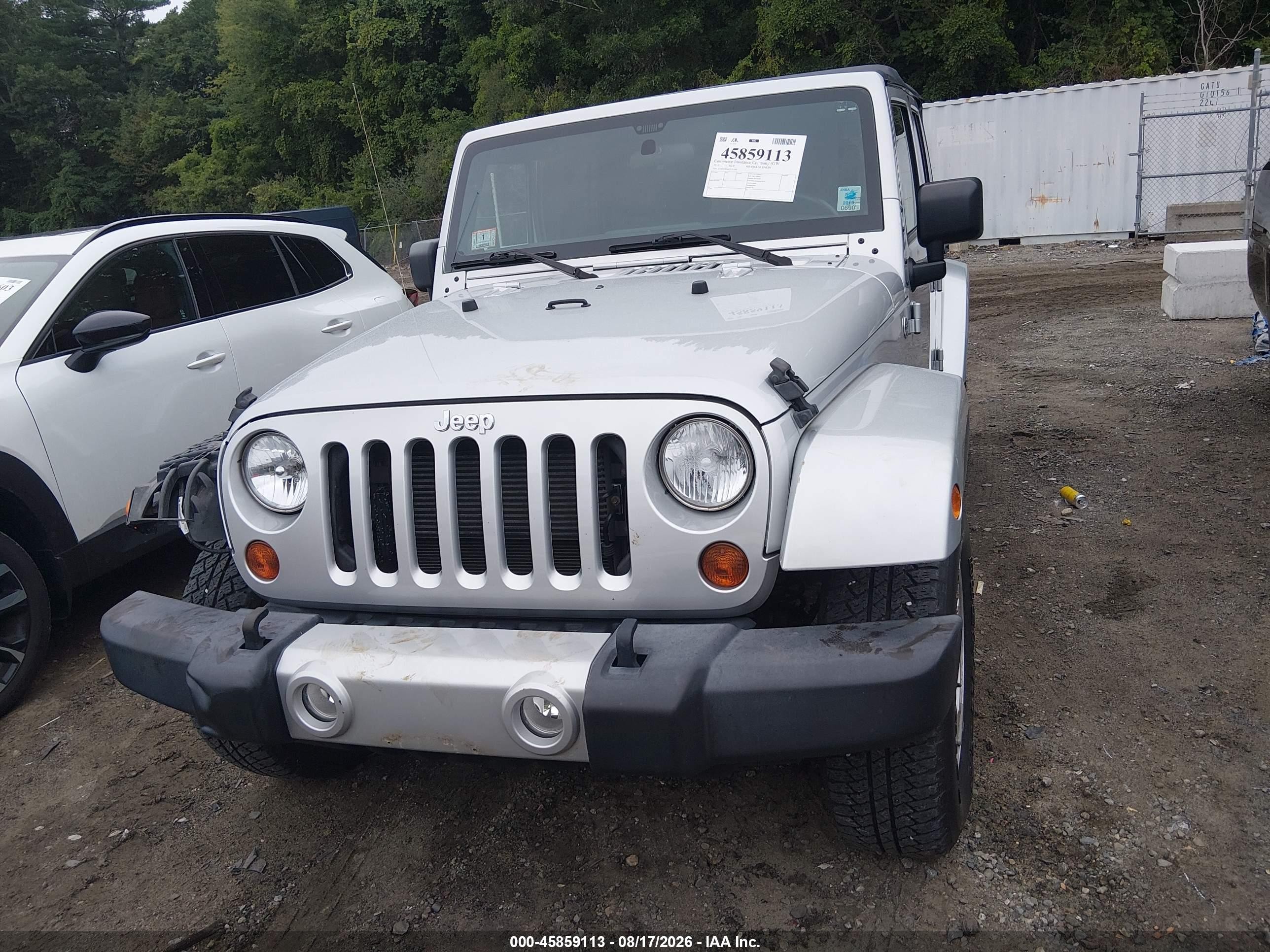2012 Jeep Wrangler Unlimited Sahara Silver vin: 1C4BJWEG6CL253289