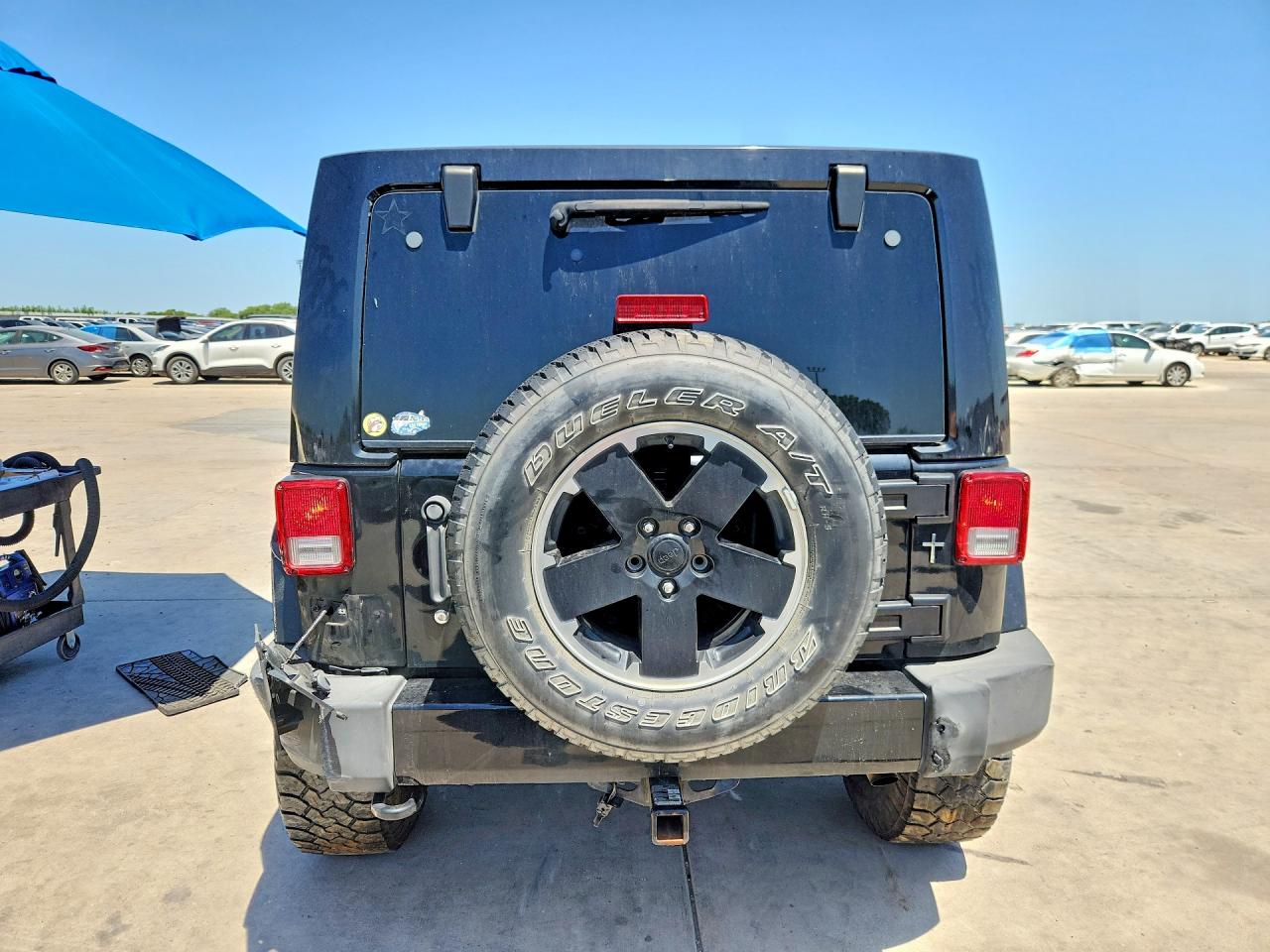 2012 Jeep Wrangler Unlimited Sahara Black vin: 1C4BJWEG6CL255043