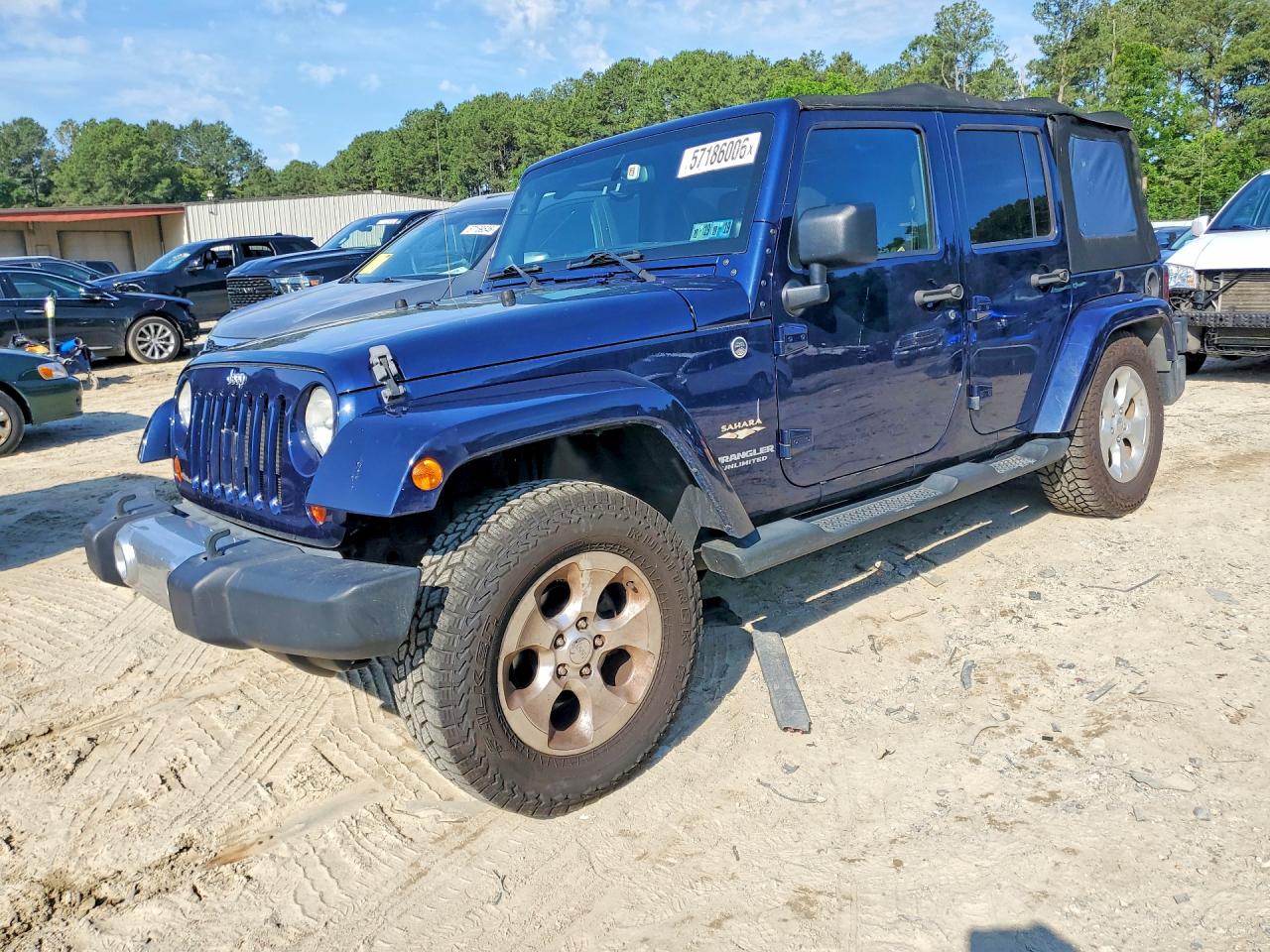 2013 Jeep Wrangler Unlimited Sahara Blue vin: 1C4BJWEG6DL534011