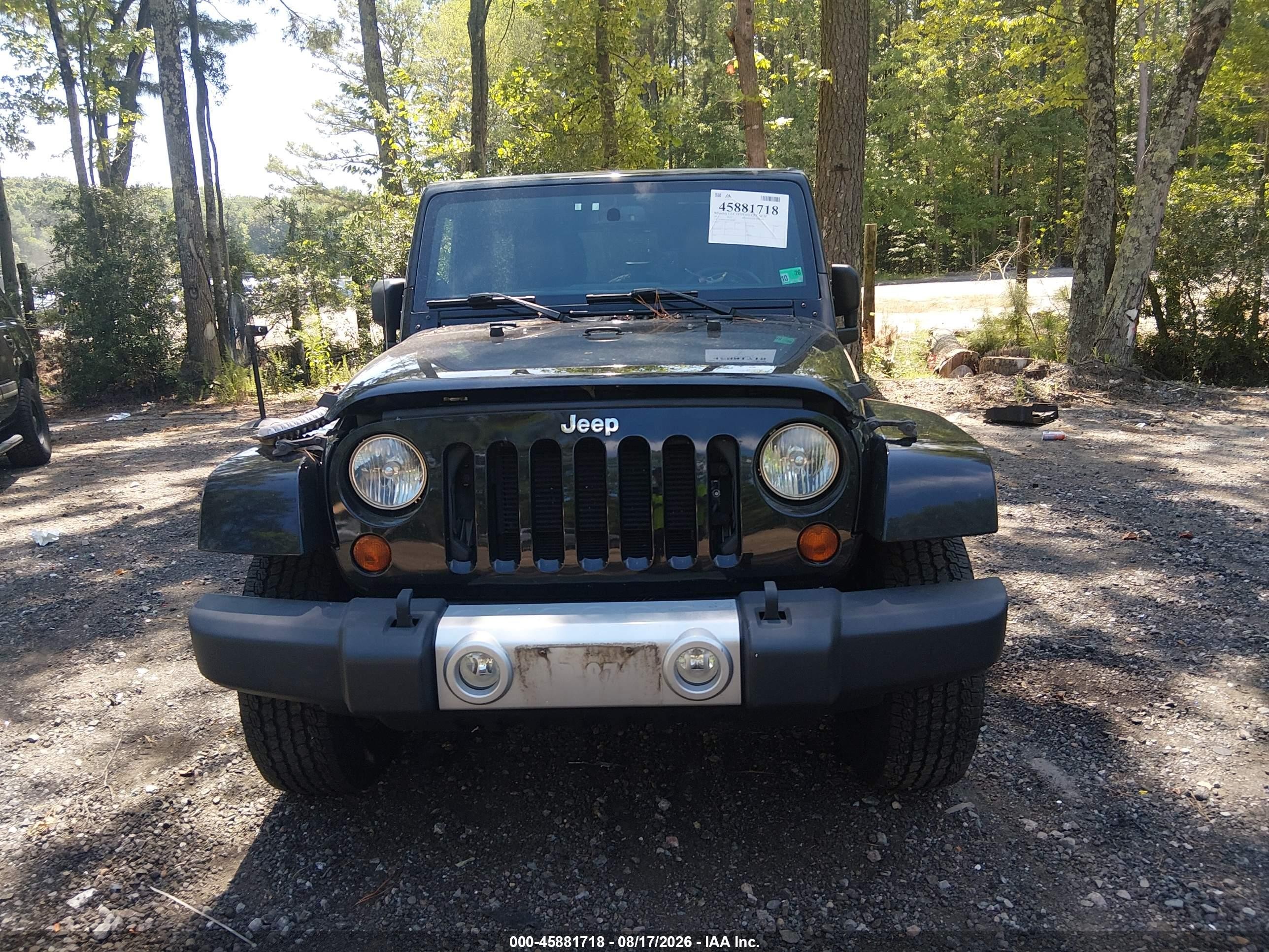 2013 Jeep Wrangler Unlimited Sahara Black vin: 1C4BJWEG6DL665682