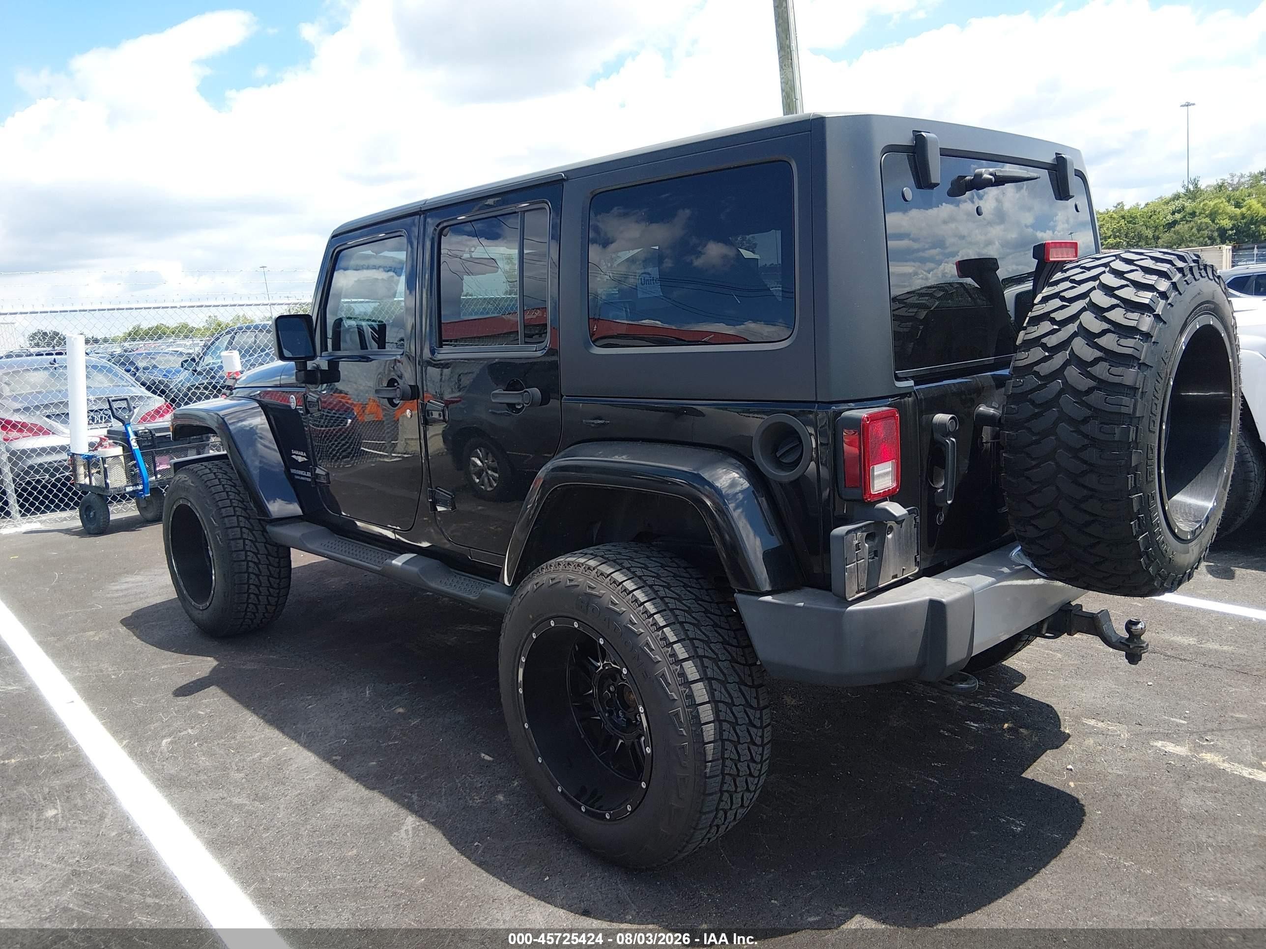 2013 Jeep Wrangler Unlimited Sahara Black vin: 1C4BJWEG6DL697077