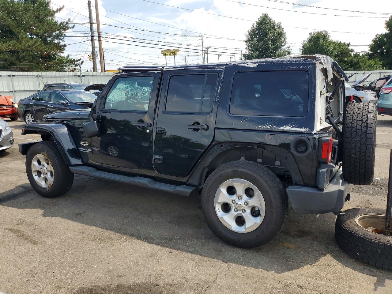 2014 Jeep Wrangler Unlimited Sahara Black vin: 1C4BJWEG6EL262948