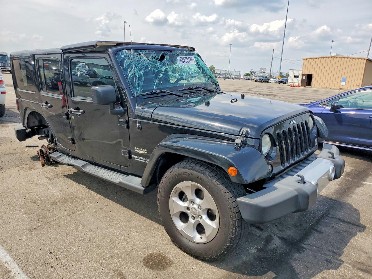 2014 Jeep Wrangler Unlimited Sahara Black vin: 1C4BJWEG6EL262948