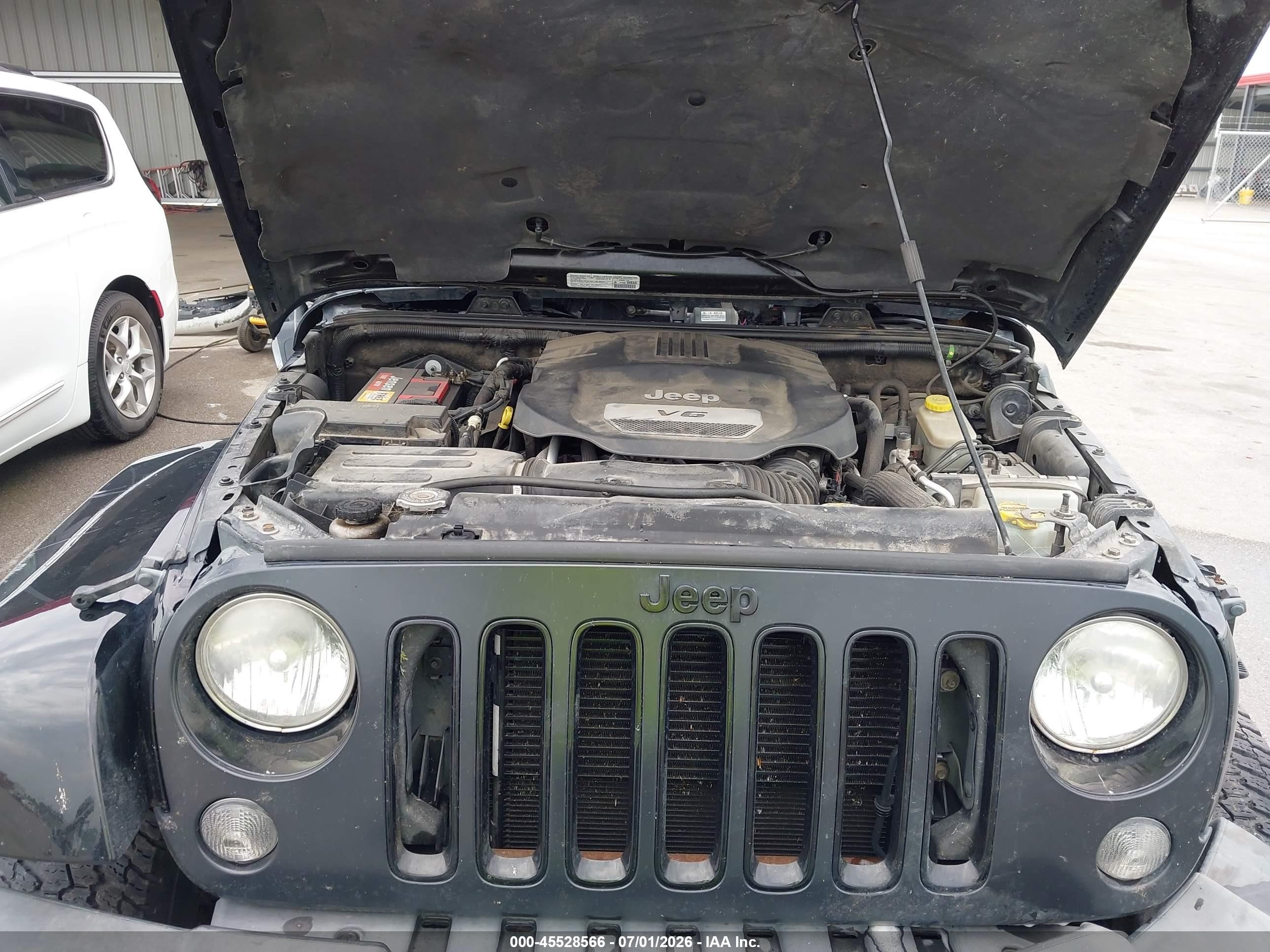 2014 Jeep Wrangler Unlimited Sahara Black vin: 1C4BJWEG6EL263324