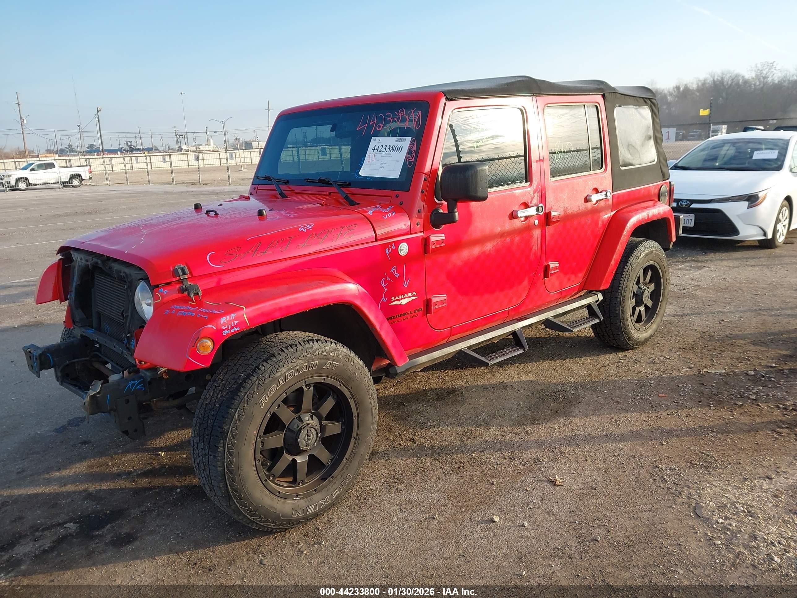 2015 Jeep Wrangler Unlimited Sahara Red vin: 1C4BJWEG6FL654944