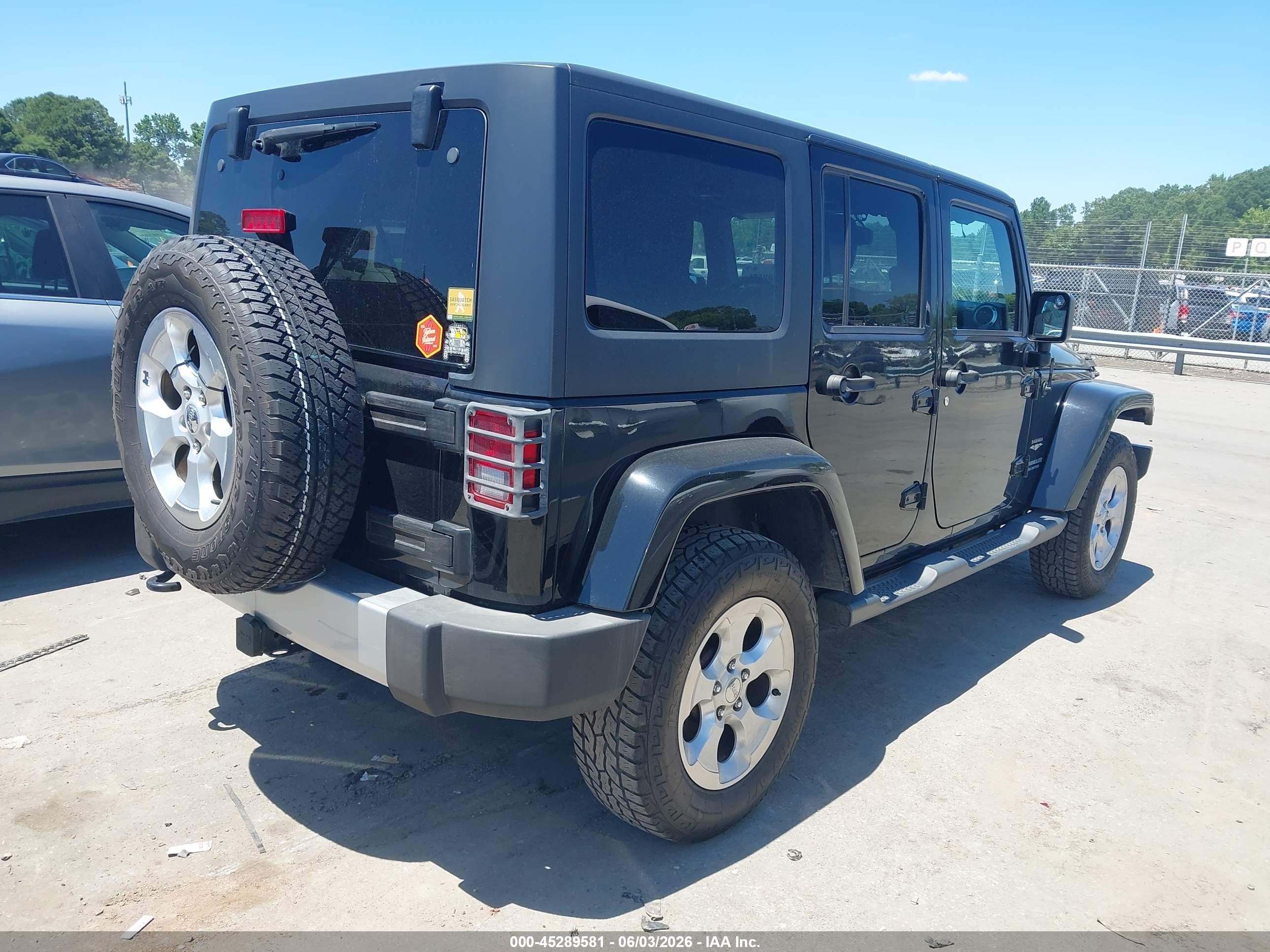 2015 Jeep Wrangler Unlimited Sahara Black vin: 1C4BJWEG6FL739640