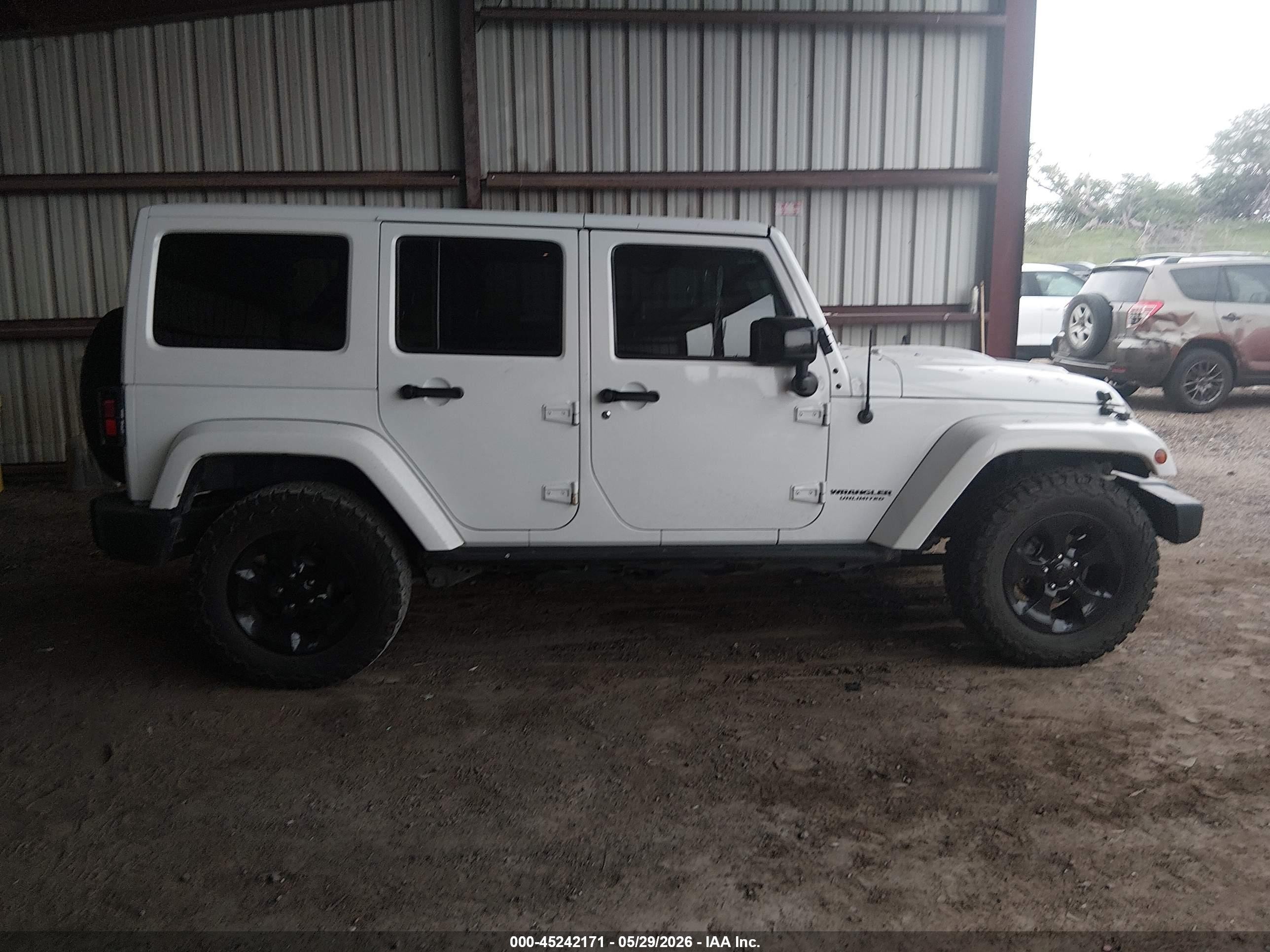 2015 Jeep Wrangler Unlimited Altitude White vin: 1C4BJWEG6FL742585