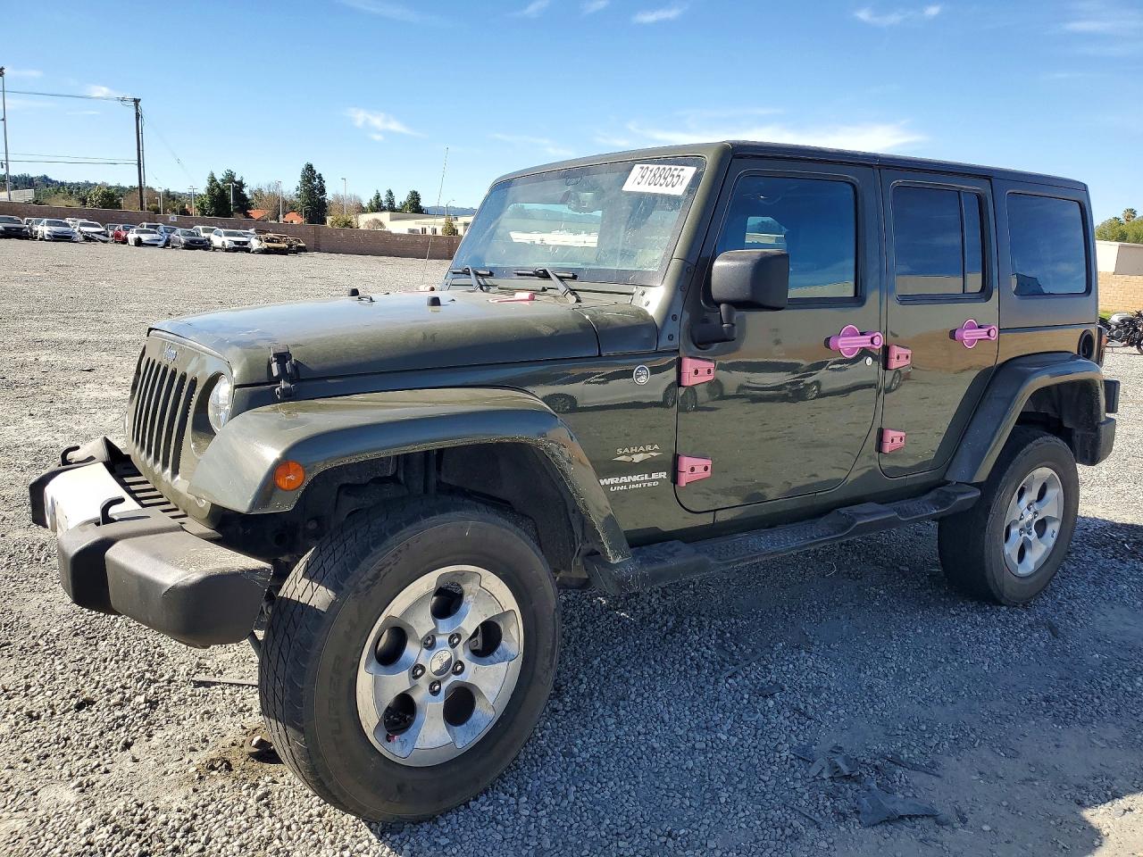 2015 Jeep Wrangler Unlimited Sahara Green vin: 1C4BJWEG6FL751853