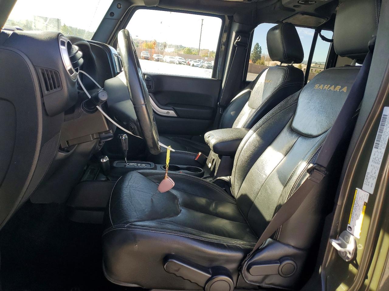 2015 Jeep Wrangler Unlimited Sahara Green vin: 1C4BJWEG6FL751853