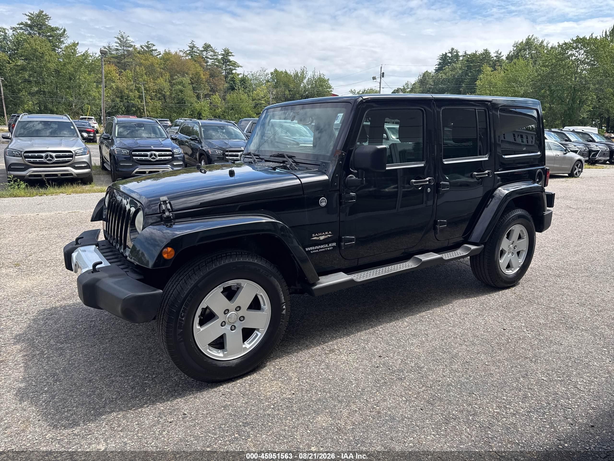 2012 Jeep Wrangler Unlimited Sahara Black vin: 1C4BJWEG7CL100646