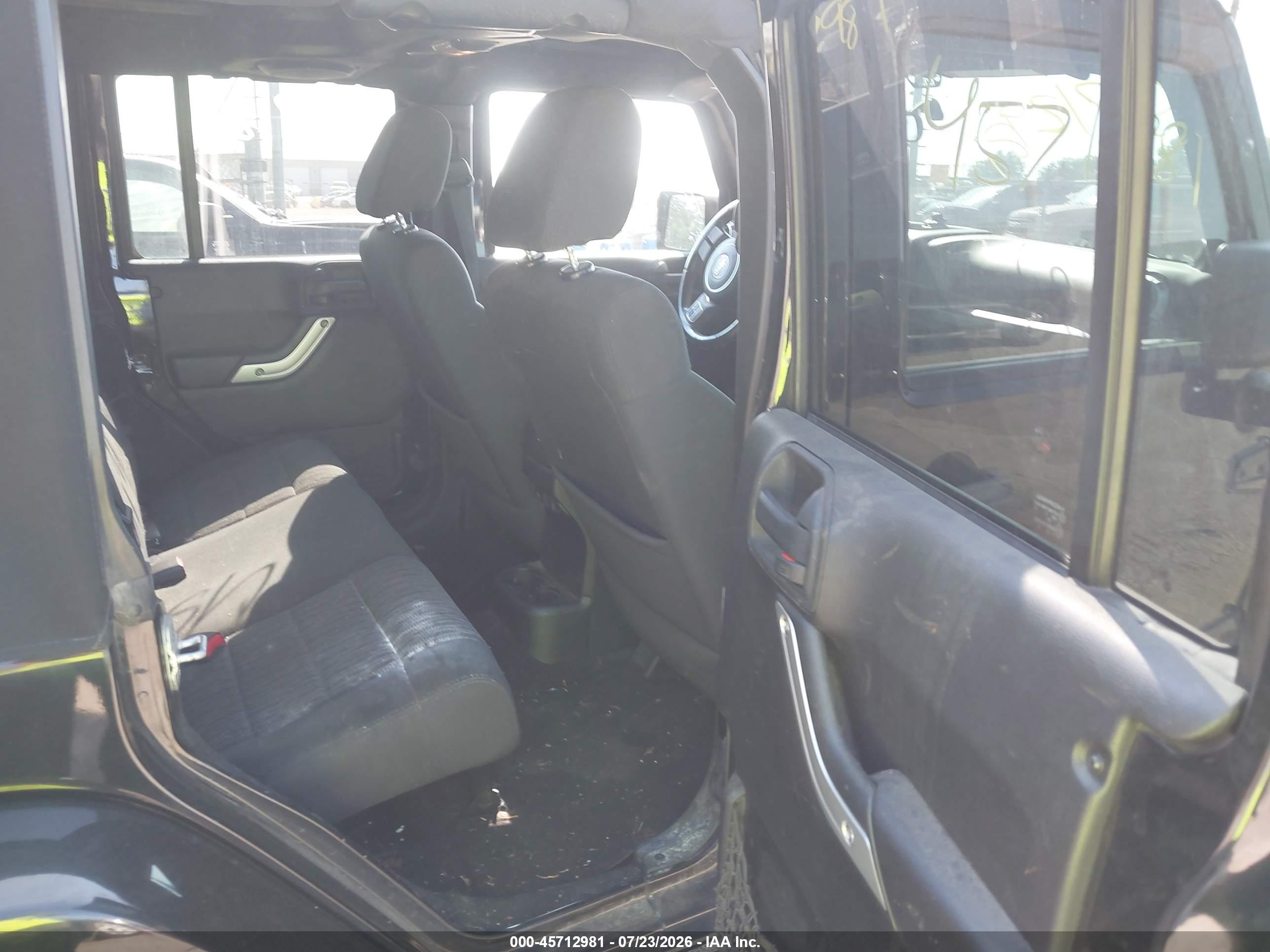 2012 Jeep Wrangler Unlimited Sahara Black vin: 1C4BJWEG7CL169370