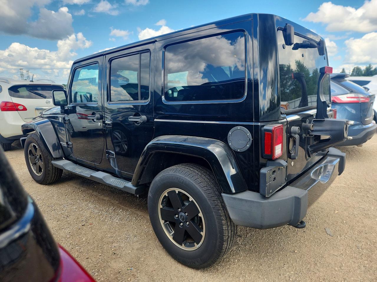 2012 Jeep Wrangler Unlimited Sahara Черный vin: 1C4BJWEG7CL255343