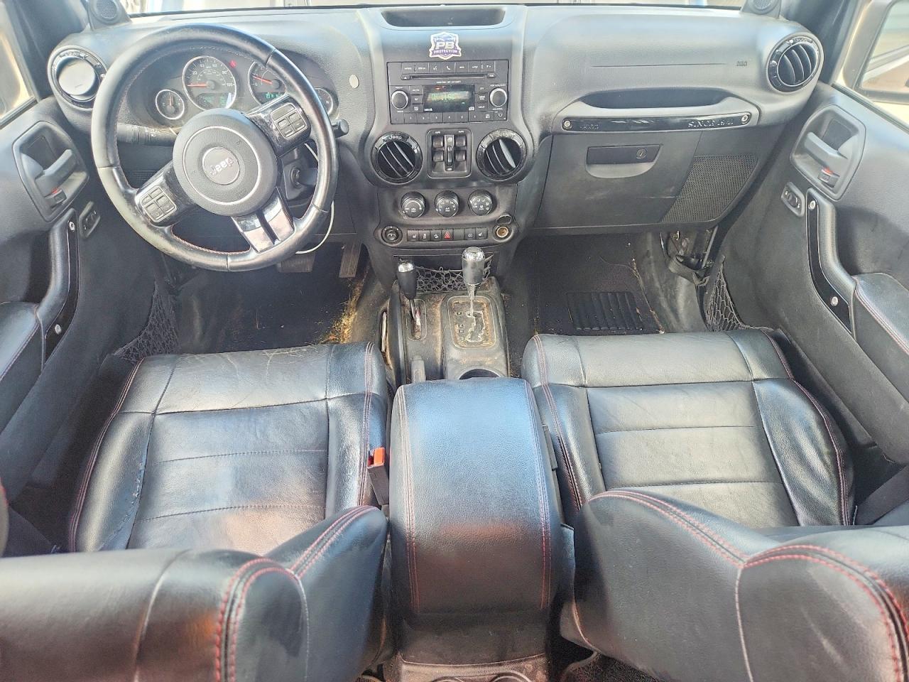 2012 Jeep Wrangler Unlimited Sahara Черный vin: 1C4BJWEG7CL255343