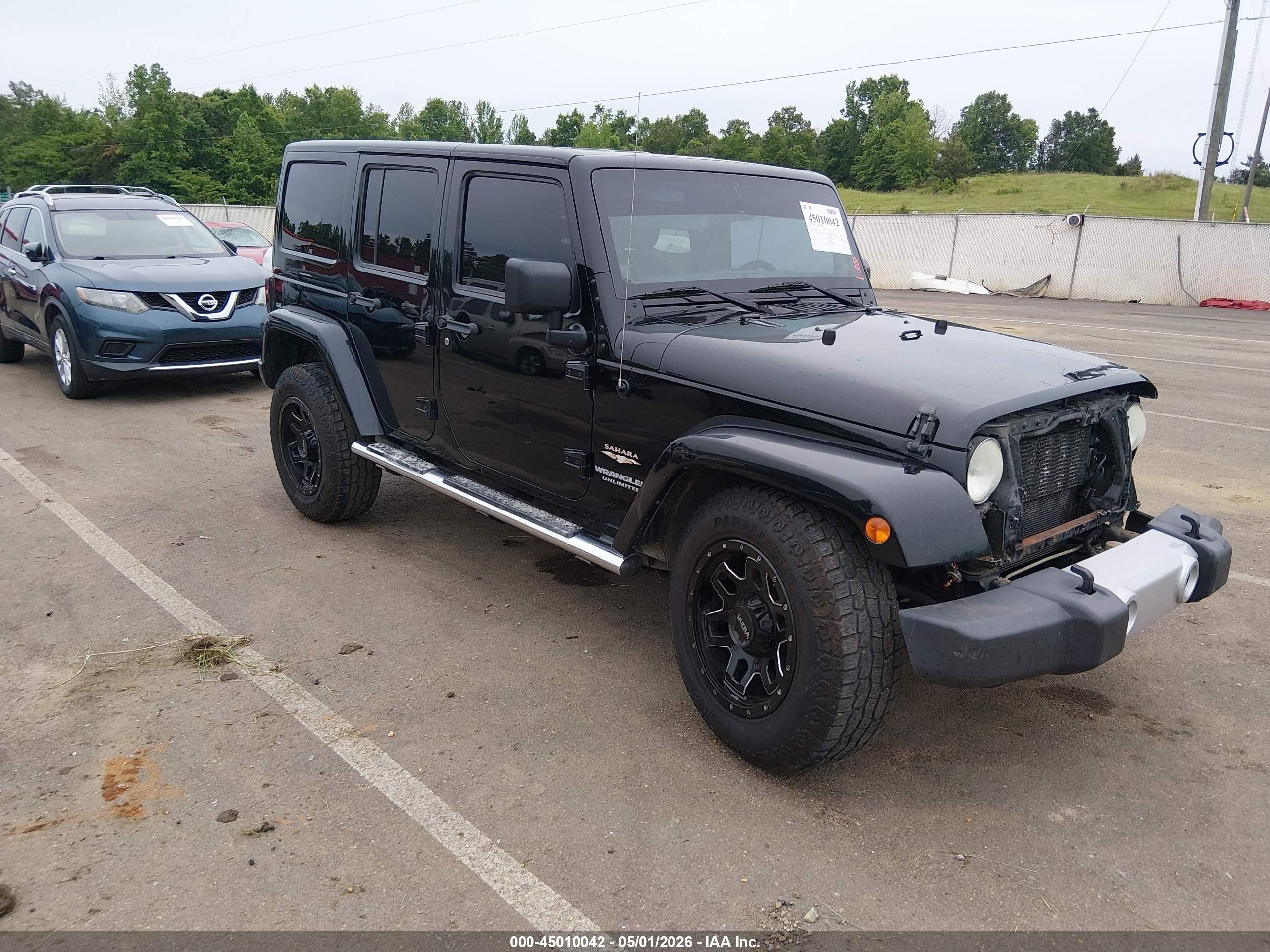 2013 Jeep Wrangler Unlimited Sahara Black vin: 1C4BJWEG7DL526354