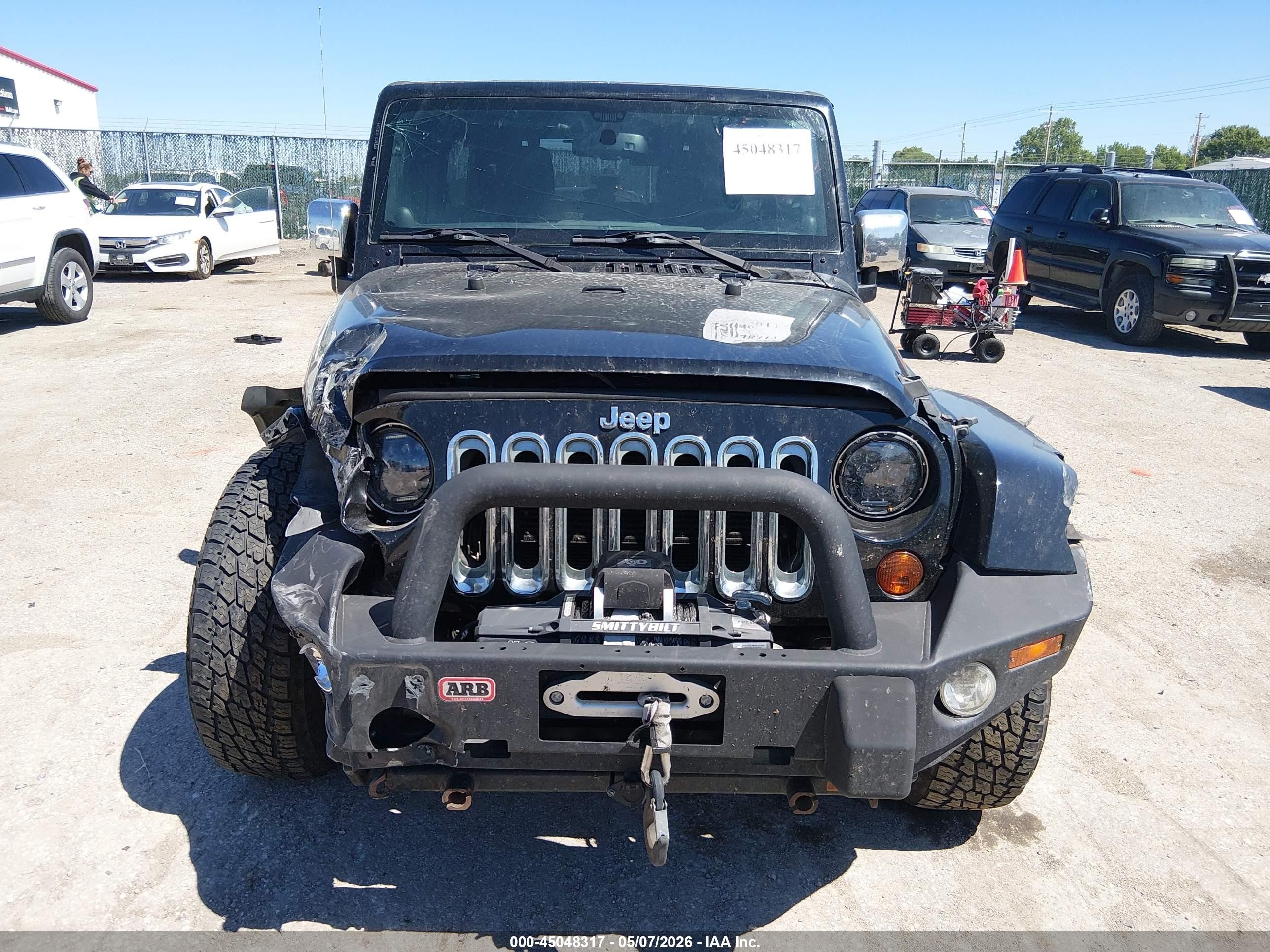 2013 Jeep Wrangler Unlimited Sahara Black vin: 1C4BJWEG7DL591124