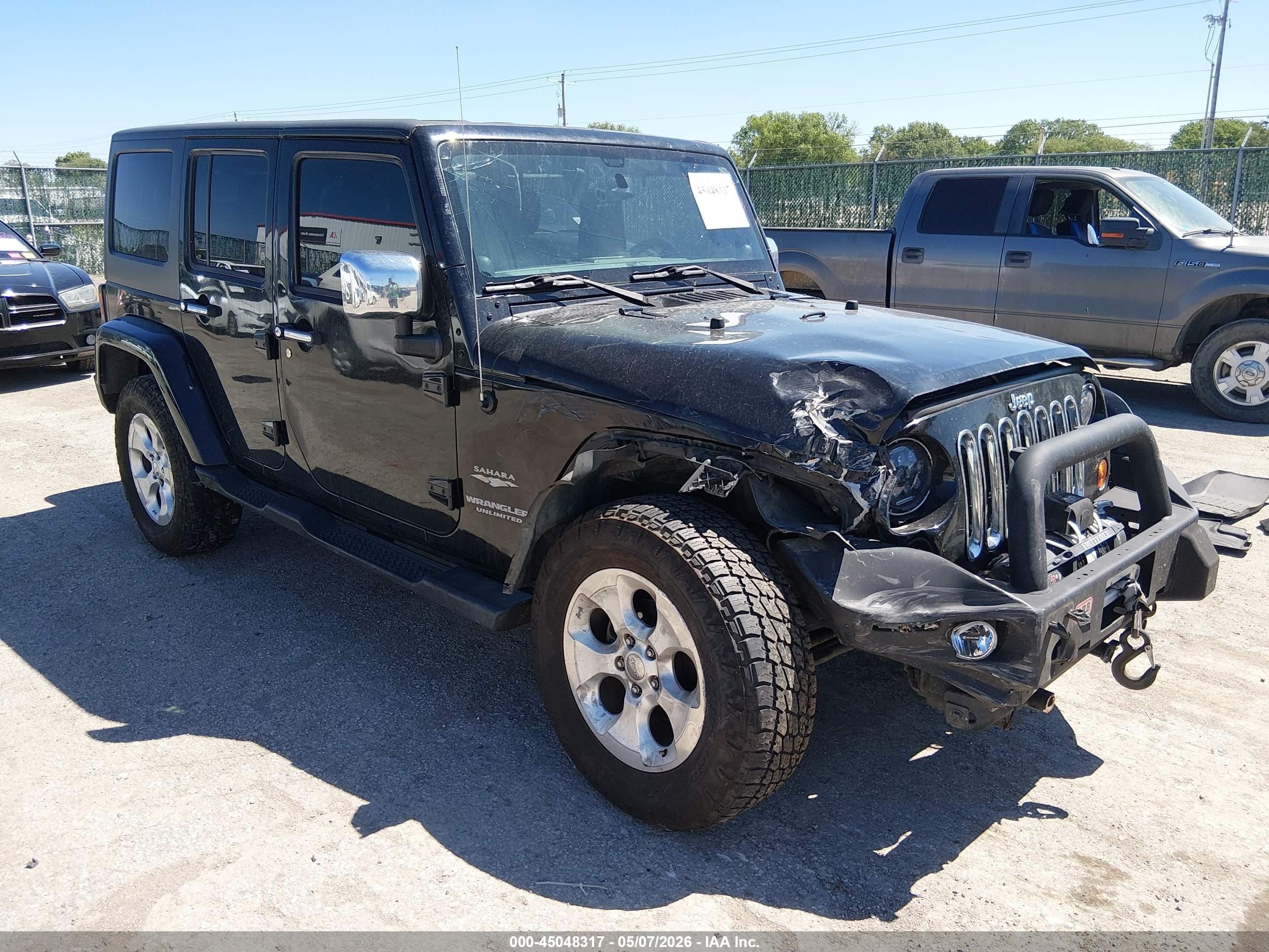 2013 Jeep Wrangler Unlimited Sahara Black vin: 1C4BJWEG7DL591124