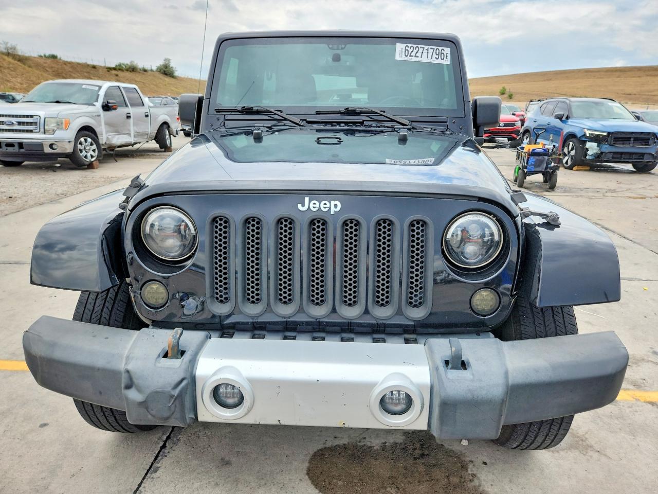 2014 Jeep Wrangler Unlimited Sahara Black vin: 1C4BJWEG7EL185717