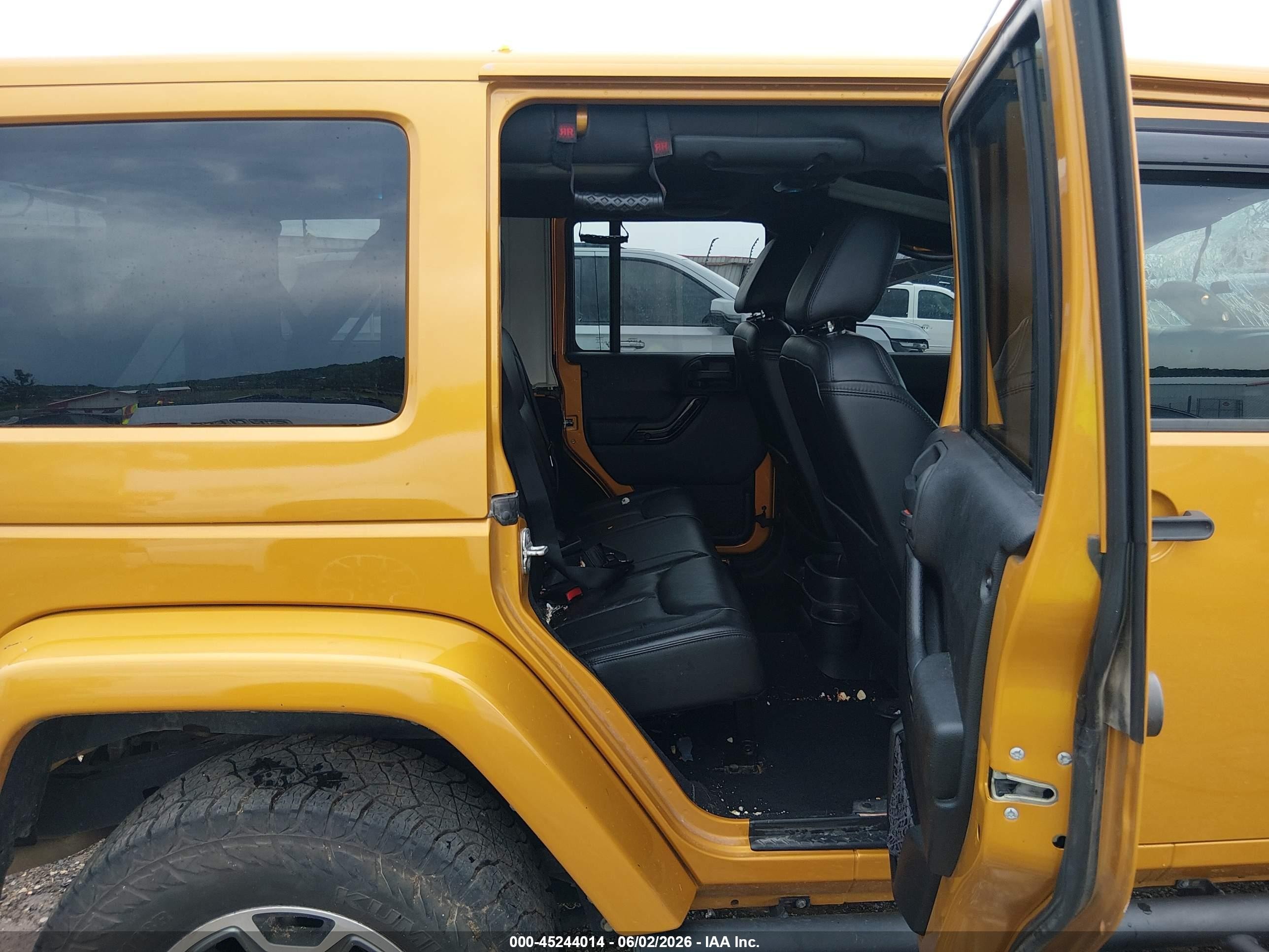 2014 Jeep Wrangler Unlimited Altitude Orange vin: 1C4BJWEG7EL282464