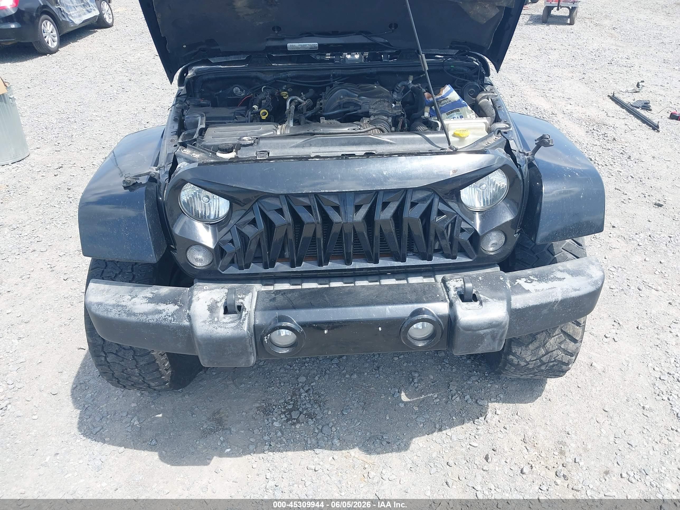 2015 Jeep Wrangler Unlimited Sahara Black vin: 1C4BJWEG7FL685524