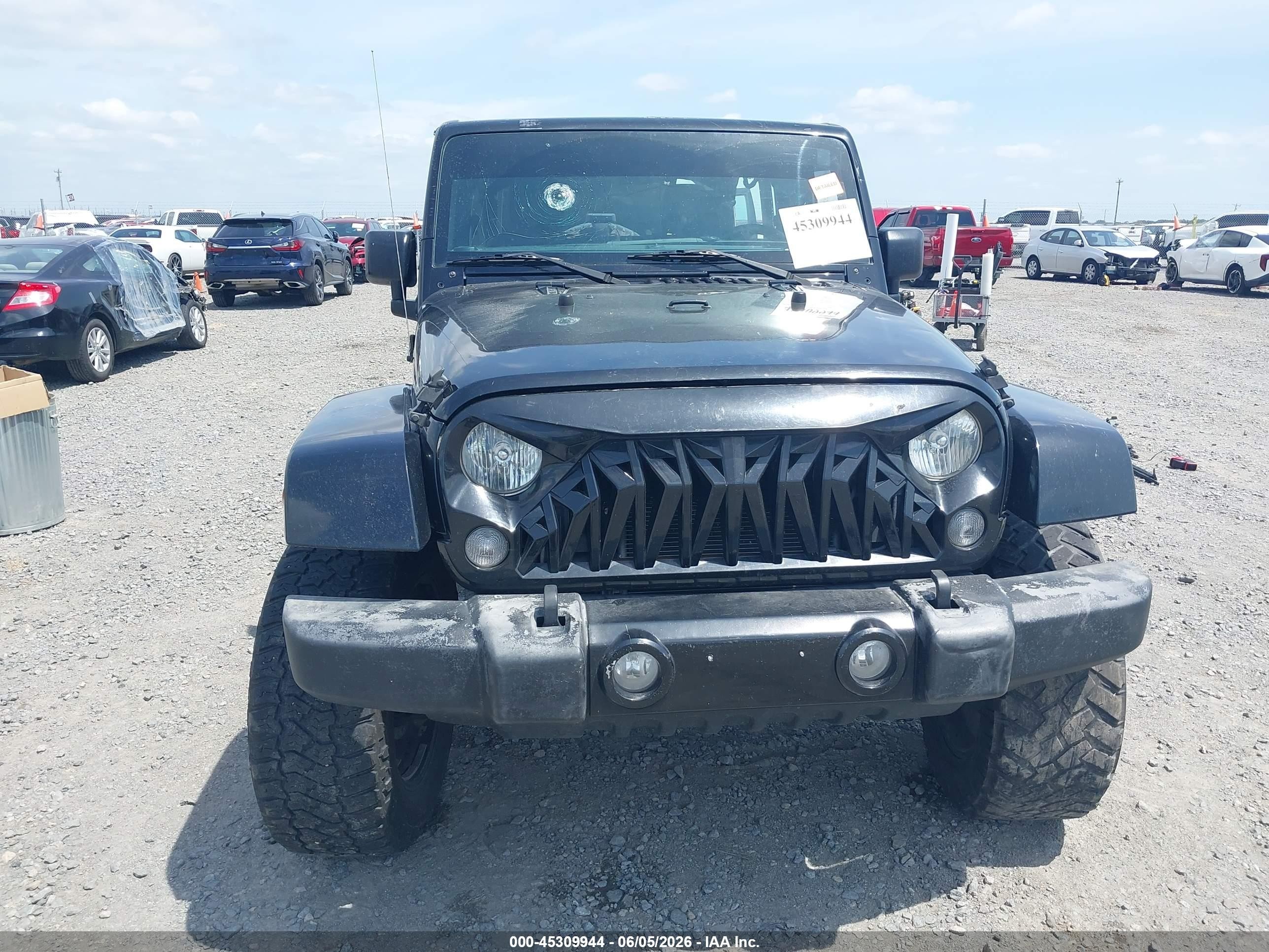 2015 Jeep Wrangler Unlimited Sahara Black vin: 1C4BJWEG7FL685524