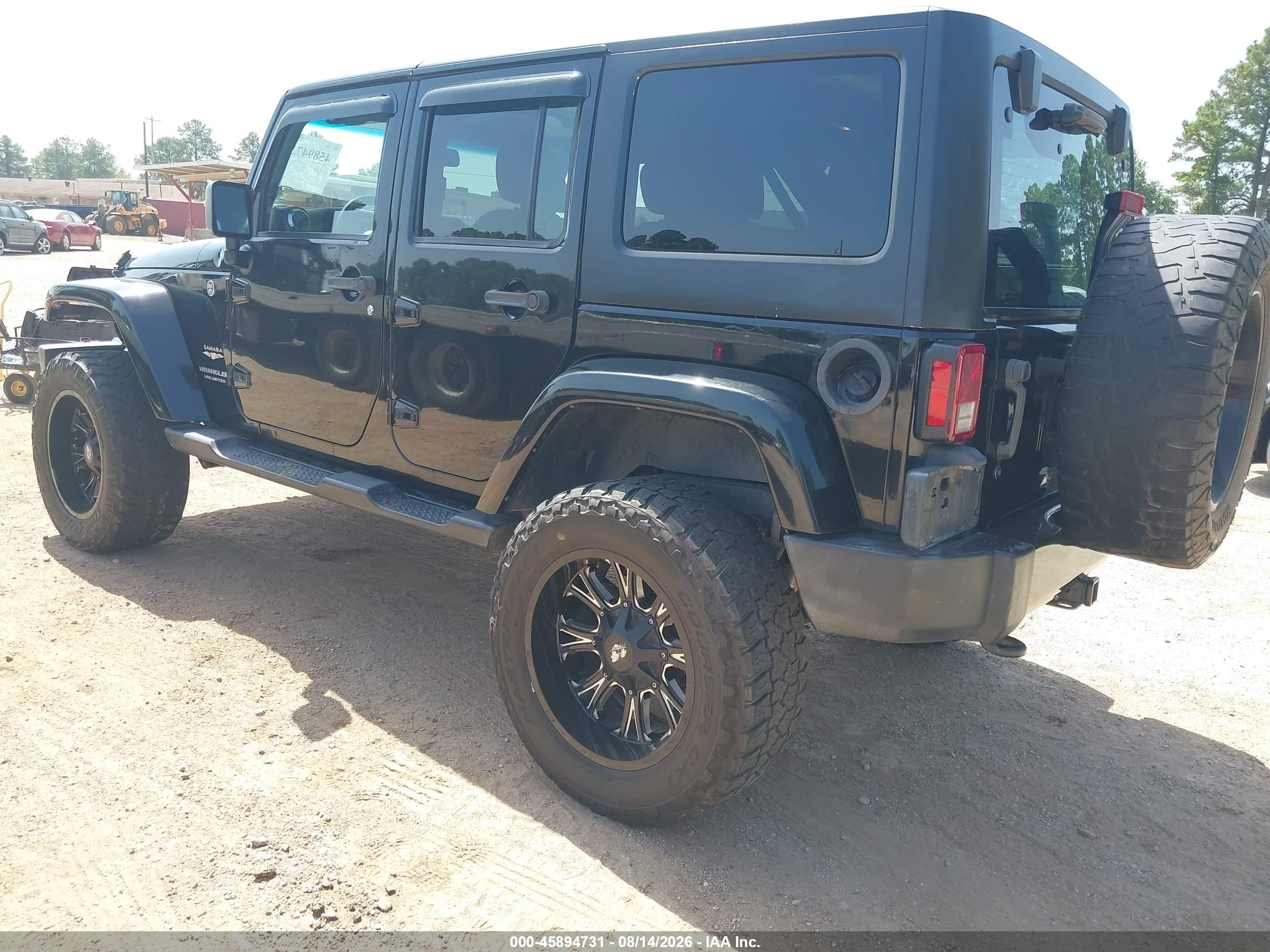 2015 Jeep Wrangler Unlimited Sahara Black vin: 1C4BJWEG7FL685524