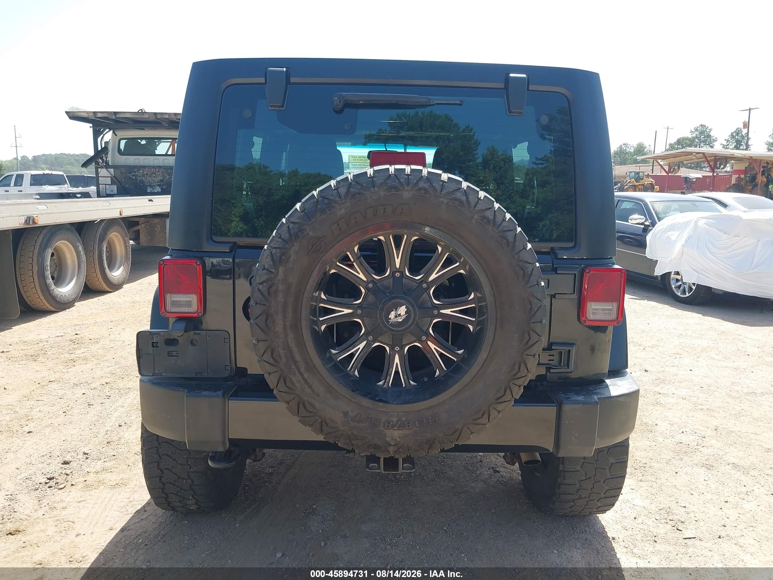 2015 Jeep Wrangler Unlimited Sahara Black vin: 1C4BJWEG7FL685524
