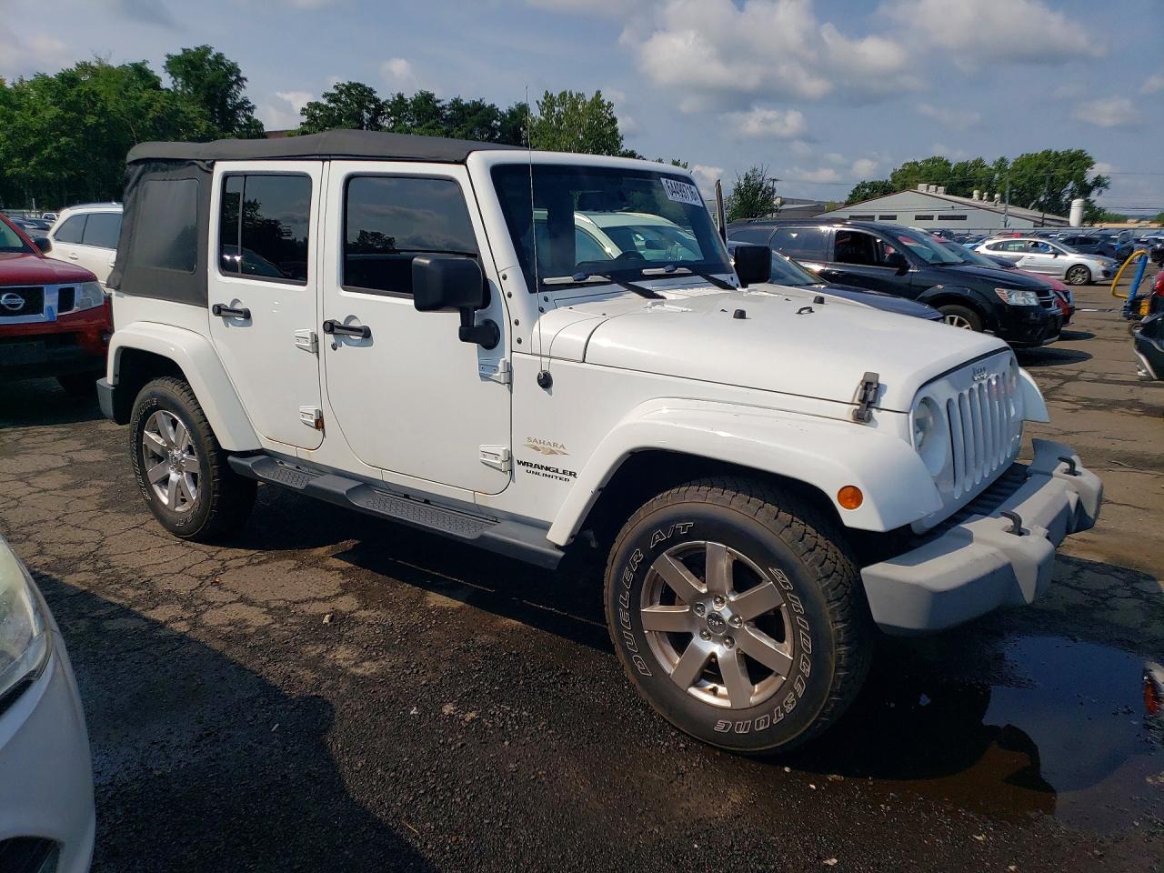 2015 Jeep Wrangler Unlimited Sahara White vin: 1C4BJWEG7FL760447